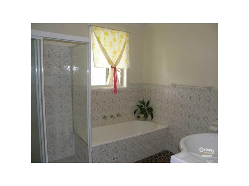 61 EASTERN ROAD, Quakers Hill NSW 2763