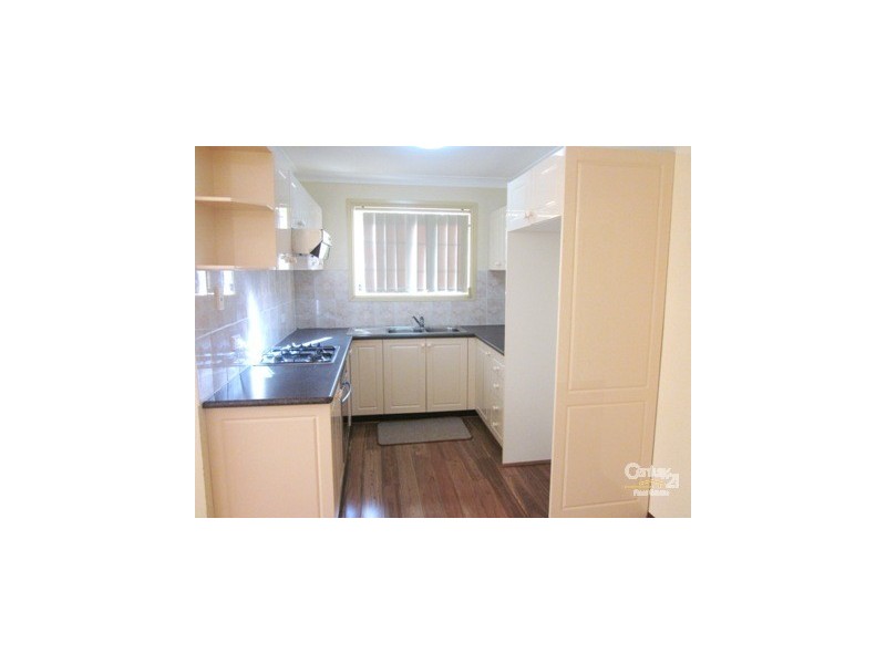 3/30 HILLCREST ROAD, Quakers Hill NSW 2763