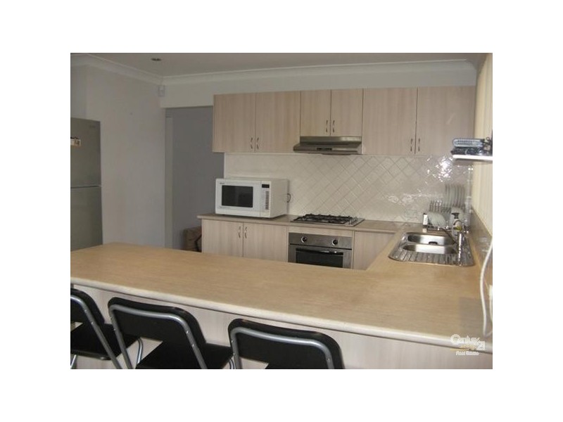 6 Caritta Court, Parklea NSW 2768