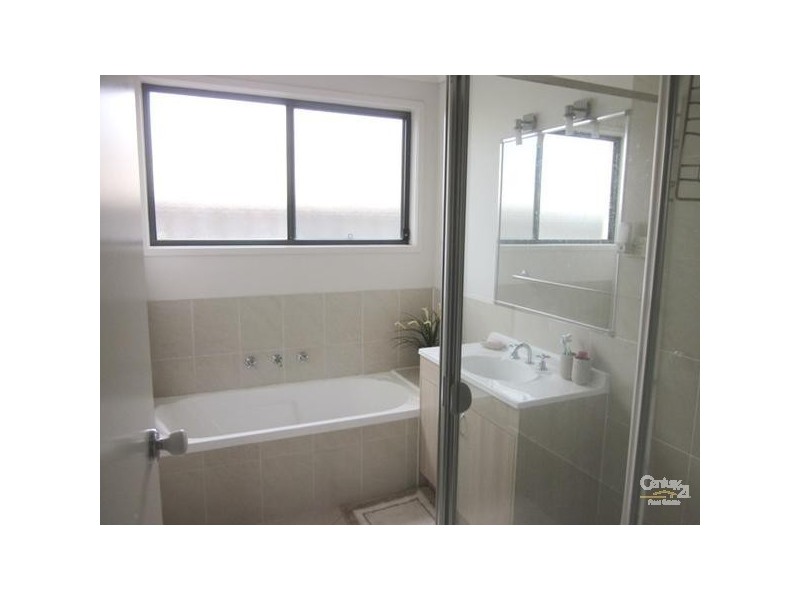 6 Caritta Court, Parklea NSW 2768