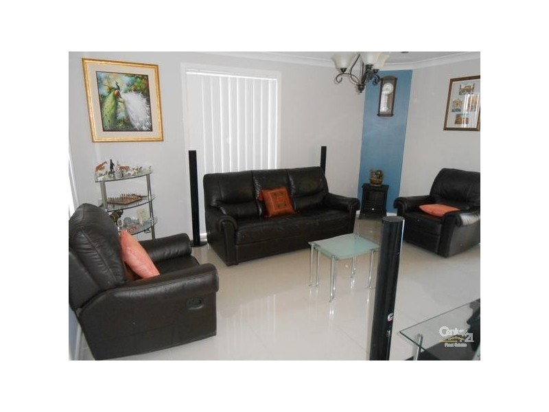 2/2A FEDERAL ROAD, Seven Hills NSW 2147