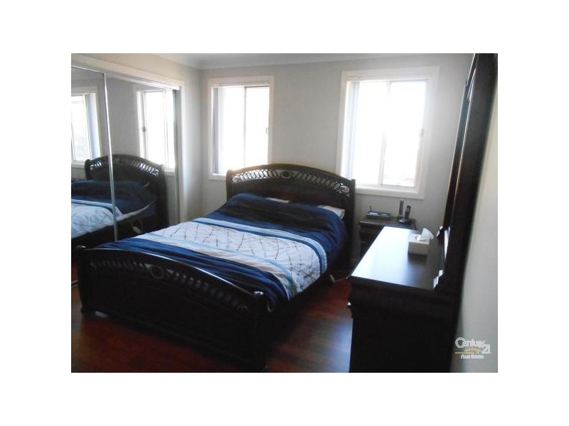 2/2A FEDERAL ROAD, Seven Hills NSW 2147