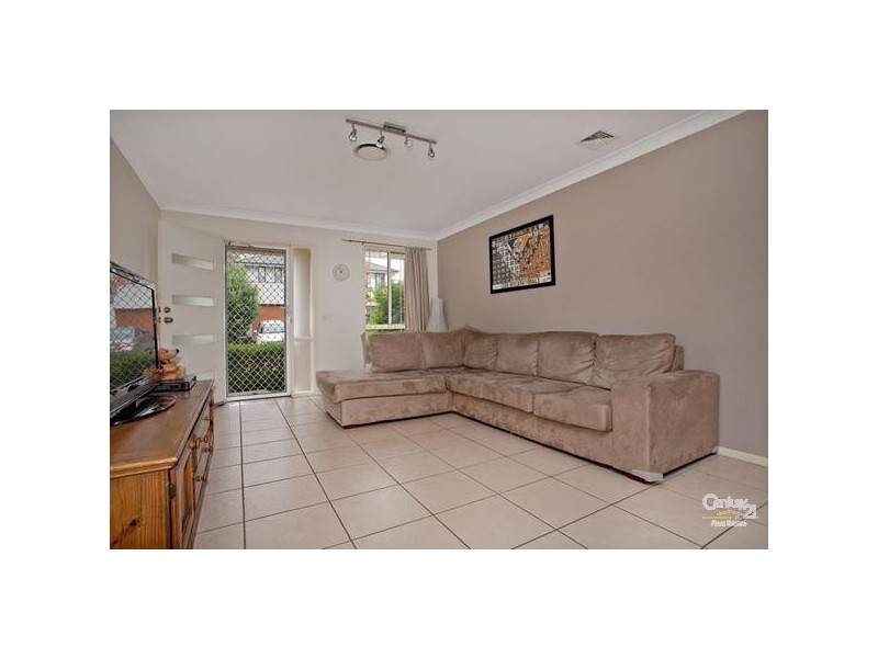 57 TREETOP CIRCUIT, Quakers Hill NSW 2763