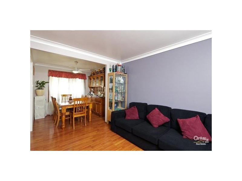 5 Roy Place, Marayong NSW 2148