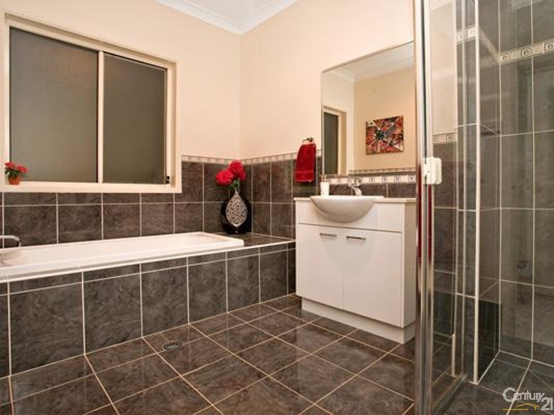 28 Aleppo Street, Quakers Hill NSW 2763