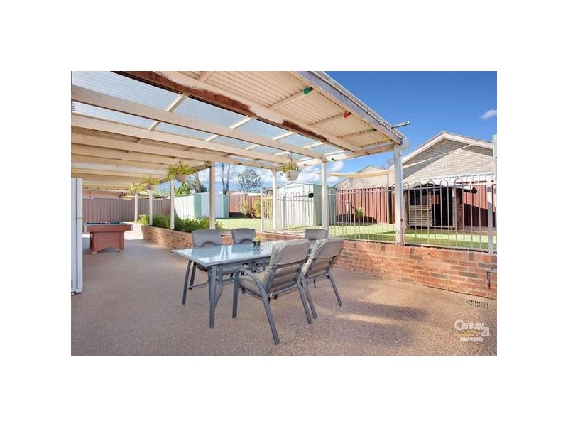 4 Lindfield Place, Dean Park NSW 2761
