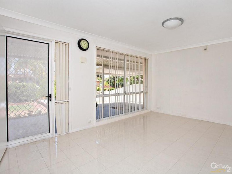 13 Barnier Drive, Quakers Hill NSW 2763