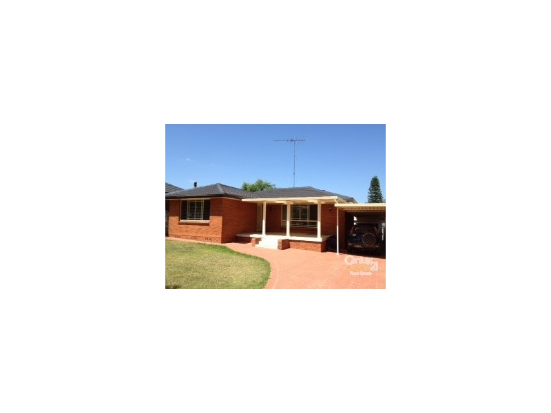75 Warrimoo Drive, Quakers Hill NSW 2763