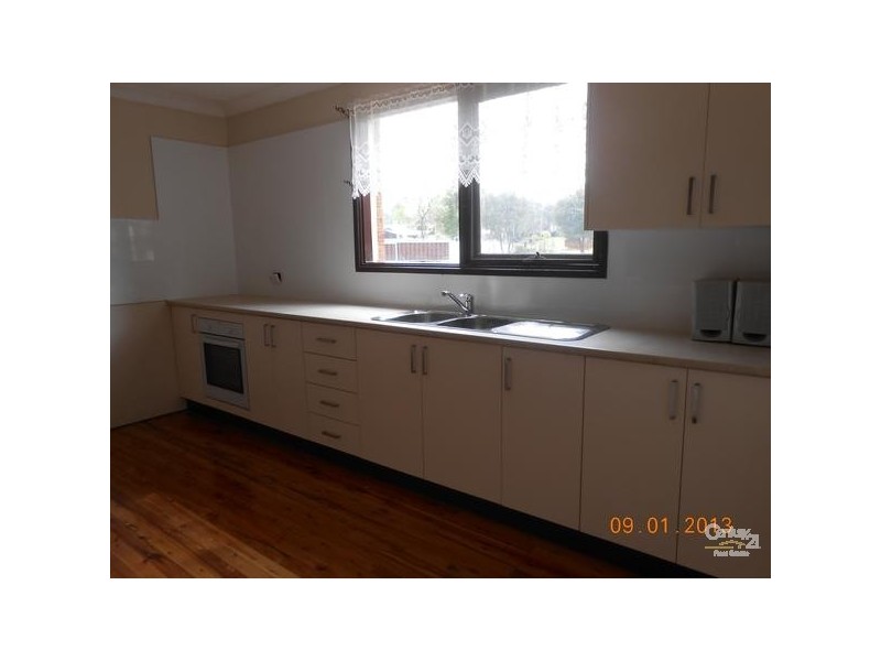 2 Dow Place, Marayong NSW 2148