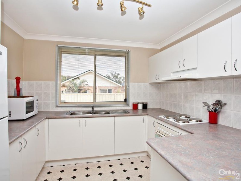 13 Arbour Grove, Quakers Hill NSW 2763