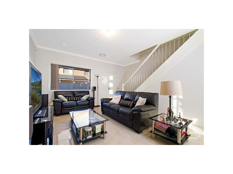 6/44 PEARCE ROAD, Quakers Hill NSW 2763