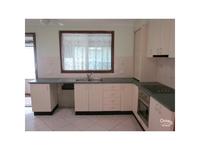 103 Railway Road, Quakers Hill NSW 2763