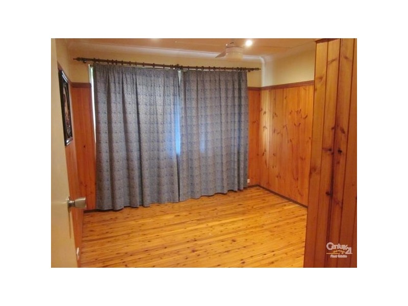 103 Railway Road, Quakers Hill NSW 2763