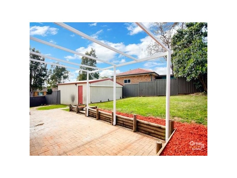 71 KOLODONG DRIVE, Quakers Hill NSW 2763