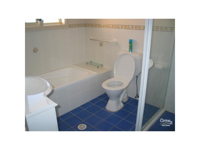 4/72 BALI DRIVE, Quakers Hill NSW 2763