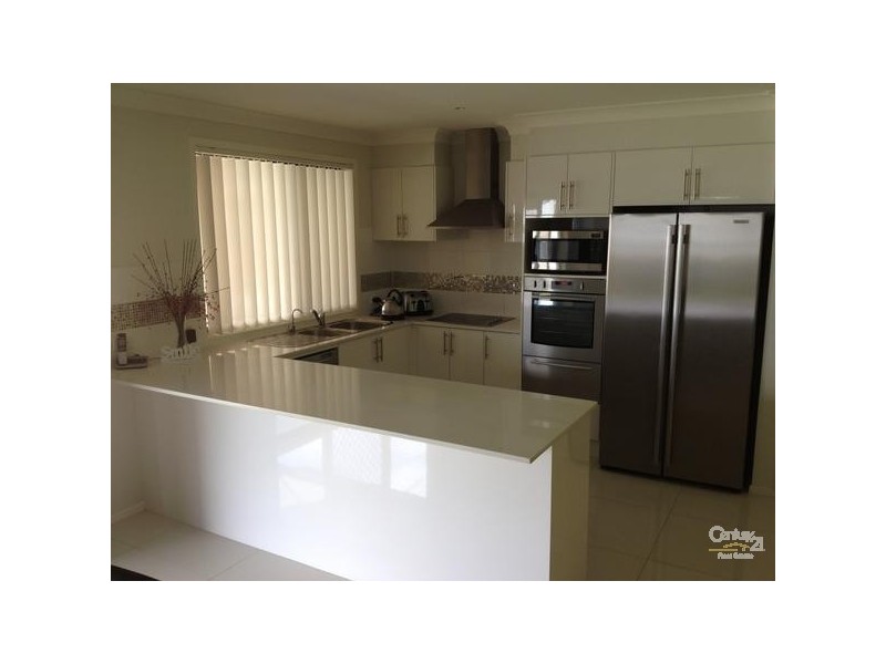 5 Faxon Close, Colebee NSW 2761