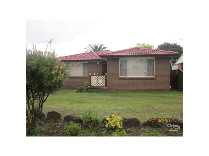 12 Riley Street, Quakers Hill NSW 2763