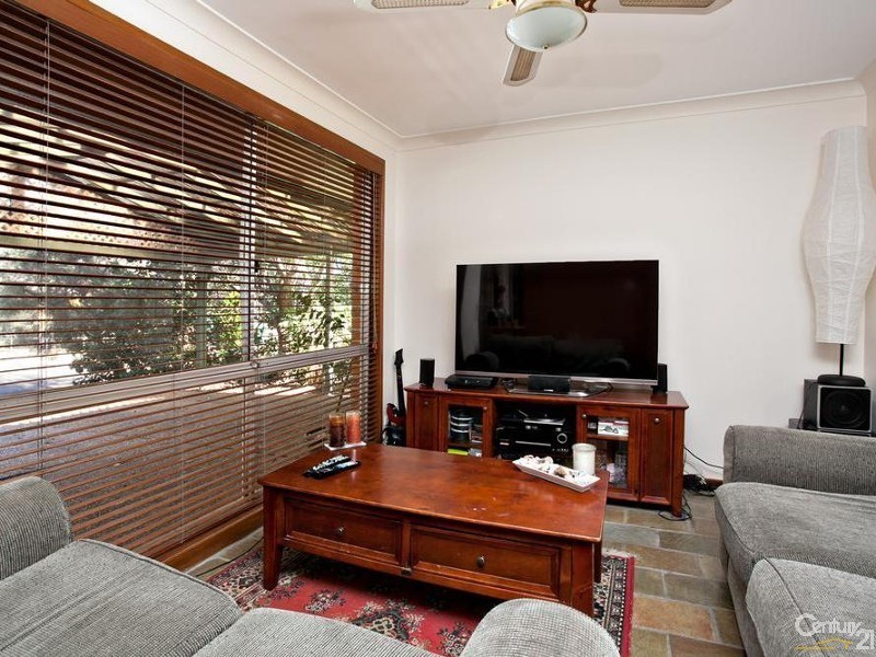 9 Acuba Grove, Quakers Hill NSW 2763