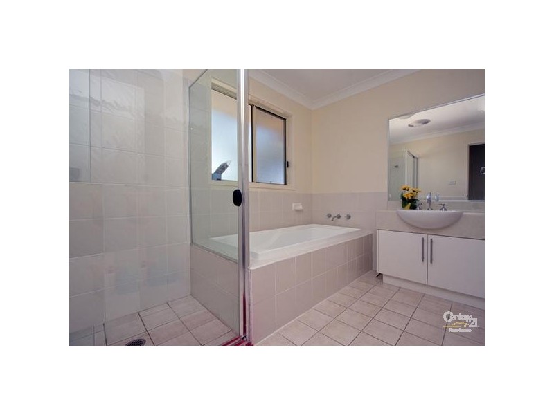 55 TreeTop Circuit, Quakers Hill NSW 2763