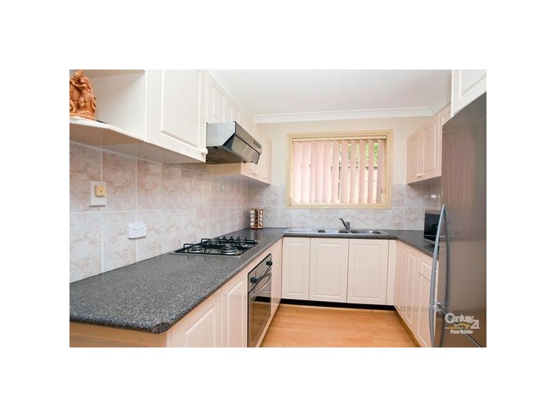 6/30 Hillcrest Road, Quakers Hill NSW 2763