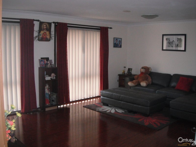 7 Roy Place, Marayong NSW 2148