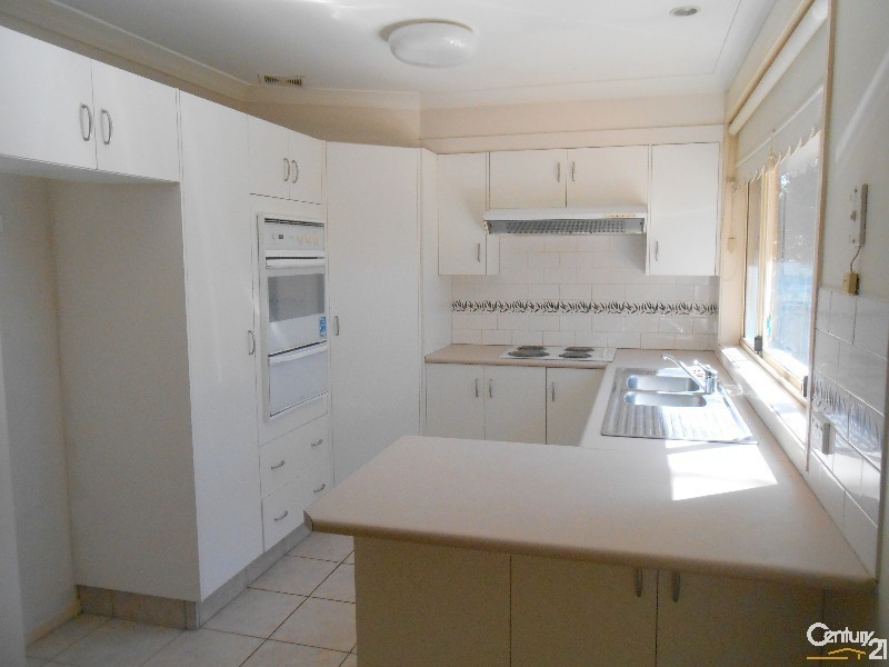 33/81 LALOR ROAD, Quakers Hill NSW 2763