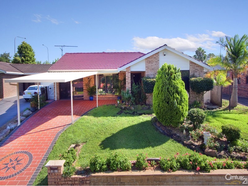 15 Dormer Grove, Quakers Hill NSW 2763