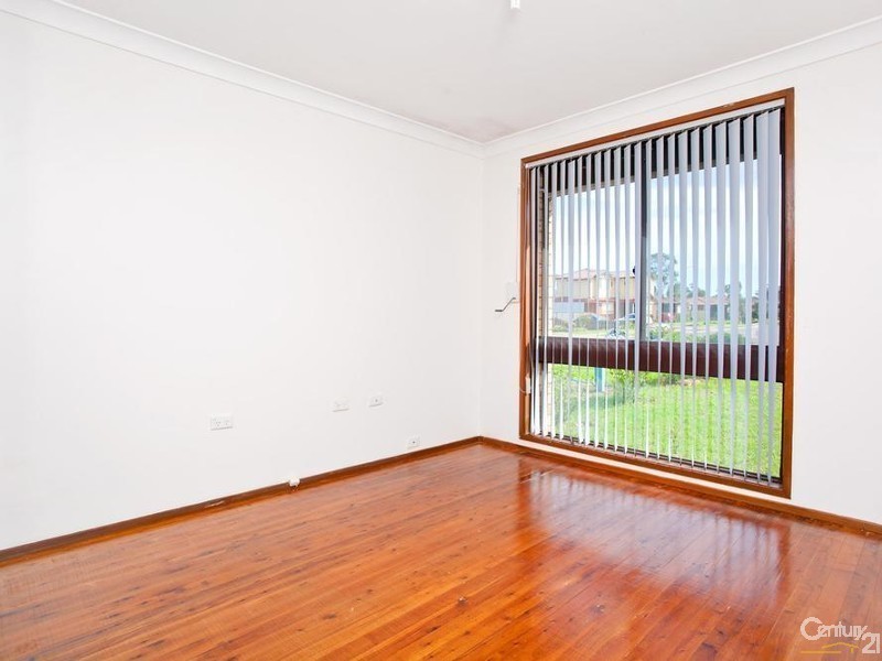 3 Cowper Circle, Quakers Hill NSW 2763