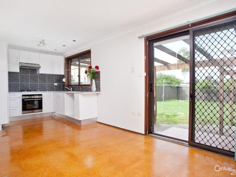 3 Cowper Circle, Quakers Hill NSW 2763