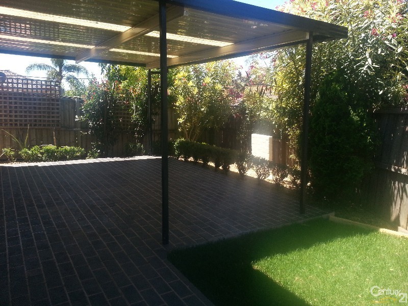 98 Phoenix Avenue, Stanhope Gardens NSW 2768