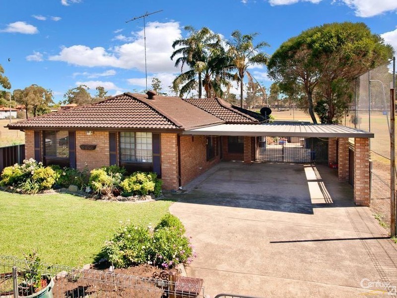 101 Pye Road, Quakers Hill NSW 2763