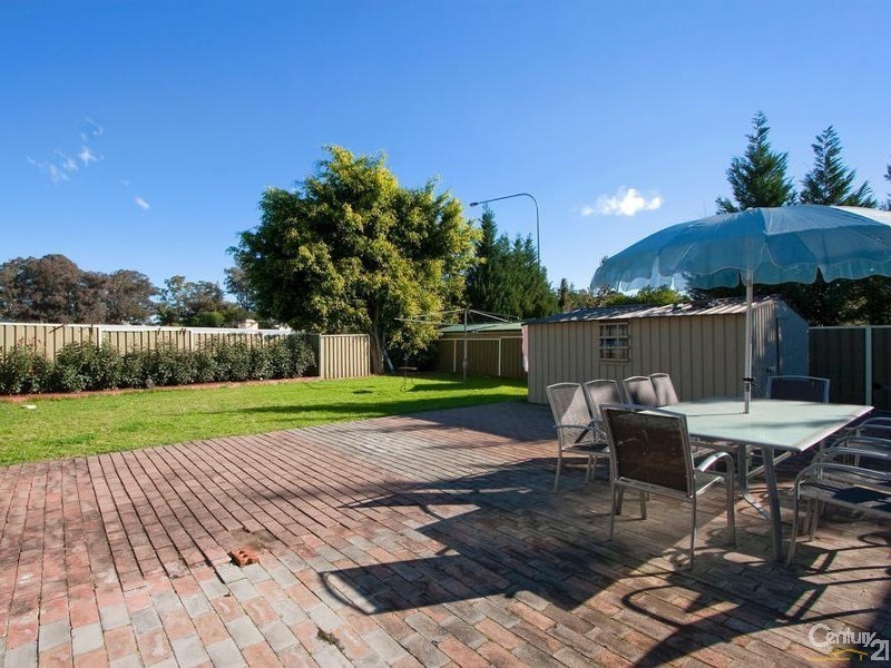 10 Muccillo Street, Quakers Hill NSW 2763