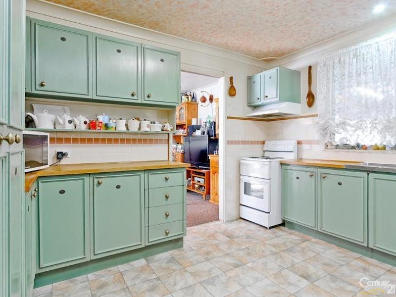 172 Railway Road, Quakers Hill NSW 2763