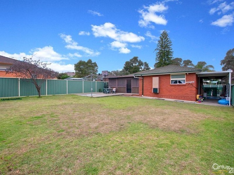 22 Narrabri Street, Quakers Hill NSW 2763