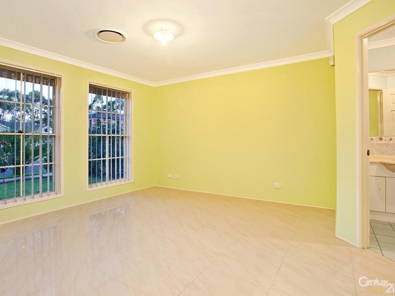 7 Tanzanite Street, Quakers Hill NSW 2763