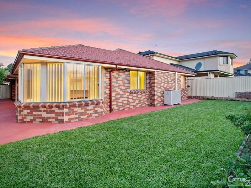 7 Tanzanite Street, Quakers Hill NSW 2763