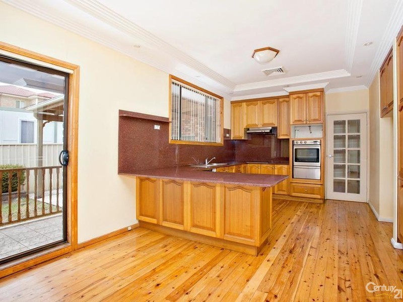 174 Quakers Road, Quakers Hill NSW 2763