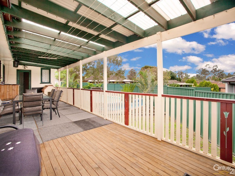 129 Cowper Circle, Quakers Hill NSW 2763