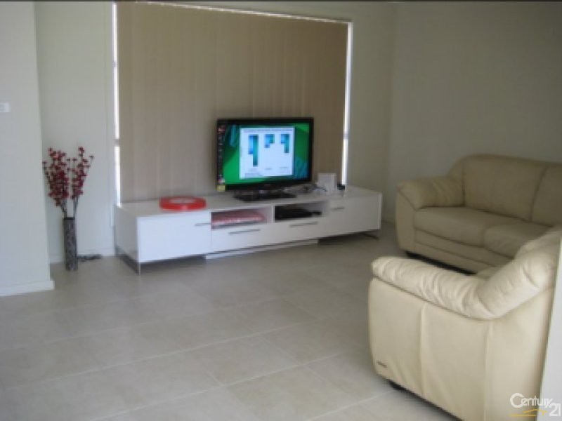 3/18 MONTROSE STREET, Quakers Hill NSW 2763