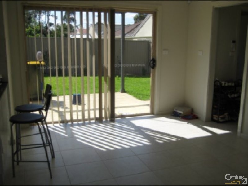 3/18 MONTROSE STREET, Quakers Hill NSW 2763