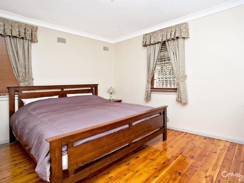 12 Hindemith Avenue, Emerton NSW 2770