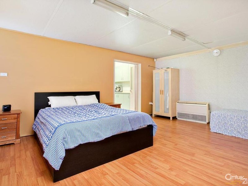 22 Fuchsia Crescent, Quakers Hill NSW 2763