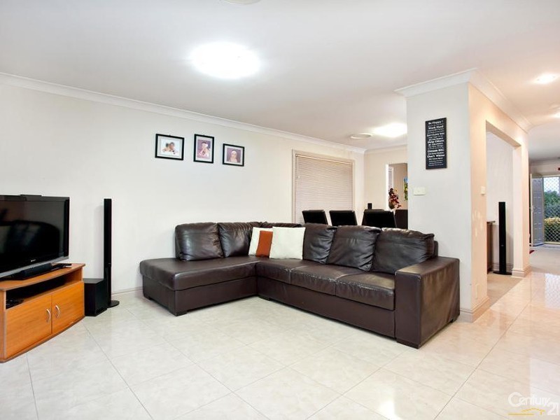 23 Bonaccordo Road, Quakers Hill NSW 2763