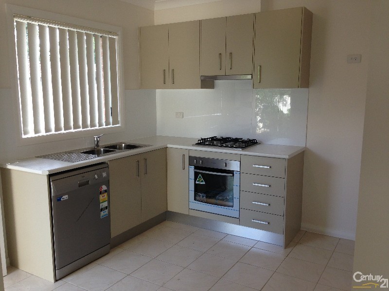 27A Cowper Circle, Quakers Hill NSW 2763