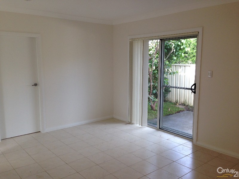 27A Cowper Circle, Quakers Hill NSW 2763