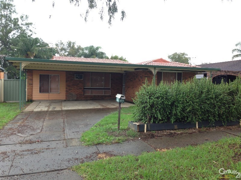 49 HOYLE DRIVE, Dean Park NSW 2761