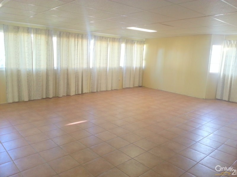 49 HOYLE DRIVE, Dean Park NSW 2761