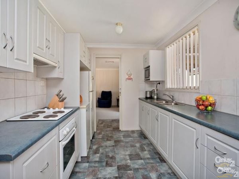 4 Lindfield Avenue, Dean Park NSW 2761