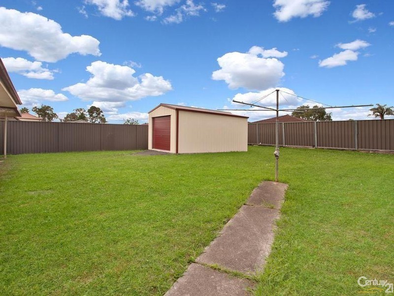 285 Quakers Road, Quakers Hill NSW 2763