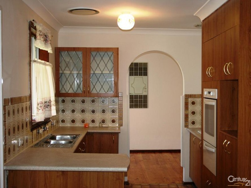 37 Bombala Crescent, Quakers Hill NSW 2763